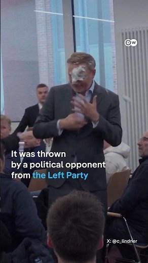 German FDP leader Lindner gets hit with foam pie during campaigning | DW news