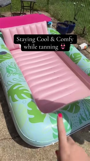 Inflatable Tanning Pool: Your Summer Must-Have