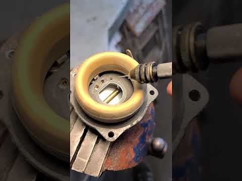 Surging Briggs & Stratton Opposed Twin Lawn Tractor Engine - Let's Fix It!