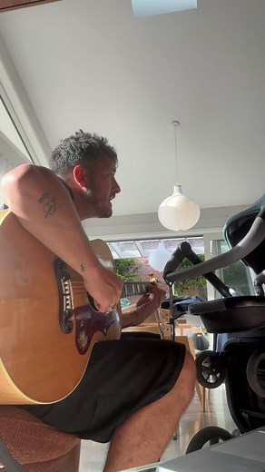 15K views · 910 reactions | Morning practice. Loving this song at the moment. Melodies are cool. | Matiu Walters | Facebook