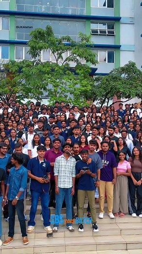 On stage moment at SLIIT Campus – chilly surprise