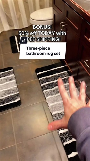 Replying to @susanstiktokthings This HEBE 3-piece bathroom rug set instantly upgrades your space with ultra-soft microfiber shag that feels amazing underfoot. Super absorbent, non-slip backing helps keep everything in place, and the U-shaped toilet mat plus two rectangular mats are perfect for the tub, shower, or vanity area. Machine washable and holds up beautifully for everyday use. Prices are subject to change. Results may vary. #TikTokShopCreatorPicks @HEBE #bathroommakeover