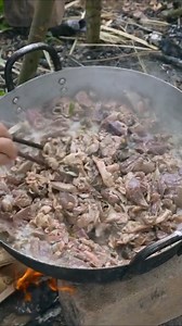 754K views · 2.8K reactions | Nhịp sống Tây Bắc mời Nga Sumo món pịa cực hấp dẫn | NHÀ HÀNG SAPA TV2 | Facebook