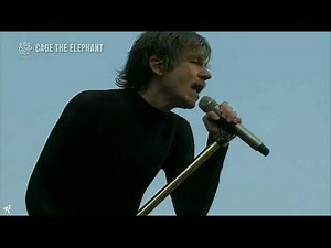 Cage The Elephant Performs Shake Me Down at Lollapalooza Chicago 2025
