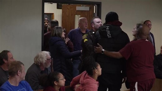 Fond du Lac County provides update on fight during Parise Larry’s sentencing, multiple arrested