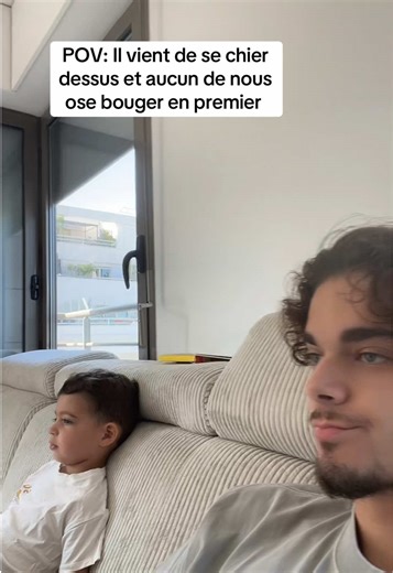 POV: Quand le bébé fait caca et personne n'ose agir