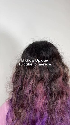 Nutrapél Oficial on Instagram: "Más pigmento. Más luz. Más impacto ✨ Los nuevos Lumi Reflects llegan con mayor carga de pigmento y una nueva fórmula con aceite de argán, que potencia la intensidad, la uniformidad y el brillo del color, ideales para usarse en cualquier base. La nueva generación de los Lumi Reflects de ColorTech ya está aquí.🤩✨ #purplehaircolor #tonosindecoloración #colortech #cambiodelook💇‍♀️ #aceitedeargán #nutrapeloficial"