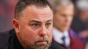 Leafs fire assistant coach Marc Savard for terrible power play