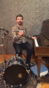 320K views · 3.1K reactions | consider the jam pumped  Damien Robitaille | theCHIVE | Facebook