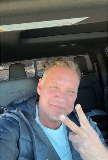 Kevin Weber (@kevinbweber) - Life is a journey, and every chapter has its own beauty. Sharing these old clips brings back so many great memories—thank you all for enjoying them with me. But as much as I honor where I’ve been, life moves forward, and here we are in Season 2—embracing new challenges, new joys, and new opportunities. Every ending opens the door to a new beginning. Here’s to what’s next. 🙏🏼✌🏼😊 #newbeginnings #widow #Season2 #episode1 #gratefulheart #freshstarts #faith