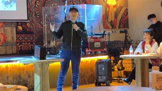 校友诗社聚会分享经典人生感悟小诗