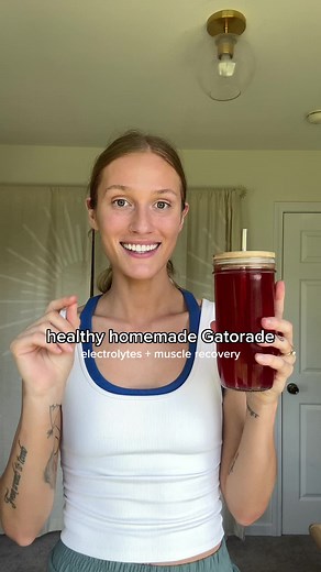 Homemade healthy gatorade / electrolyte drink PERFECT for post workout or a hot sunny day! *Feel free to add maple syrup if you prefer your drinks sweeter!! AND/OR l-glutamine powder for an extra muscle recovery aid! #healthygatorade #electrolytes #electrolytedrink #electrolytewater #musclerecovery #tartcherryjuice #coconutwater #tartcherryjuicebenefits #coconutwaterbenefits #lemonwaterbenefits #mineralsalt #homemadeelectrolytes