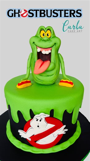 Carla Cake Art | Slimer Ghostbusters Cake 💚🖤 Tutorial disponible en mi canal de YouTube. Hecho con Rice Krispies y Fondant. . . . #slimer #ghostbusters... | Instagram