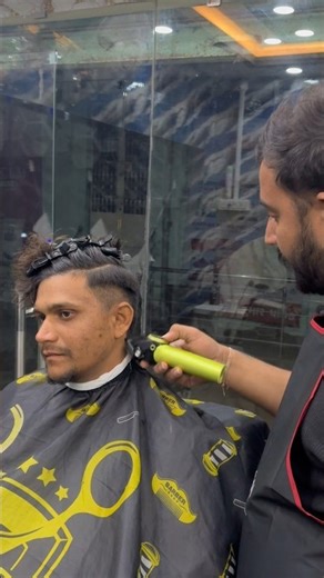 New hairstyle look ✂️#hairstyle #youtubeshorts #shorts