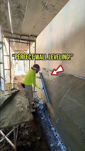 Satisfying Wall Plaster Leveling Using an Aluminum Screed | Perfect Stucco Finishing Technique