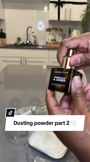 Creating a Unique Dusting Powder with Chosen Scents
