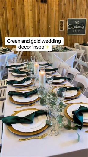 Simple, elegant and timeless wedding decor ✨ green is a great color to use year round #tennesseewedding #reception #weddingdecor #weddingideas