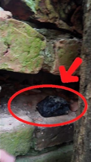 Exploring an Old Wall… and Found a Mysterious Geocache!