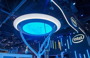 Silicon Blockchain: Intel's Distributed Ledger Strategy Is All About Hardware