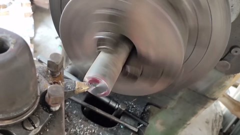 Transform Your Lathe Work with These 4 Unique Techniques & Tools Not Taught in School!