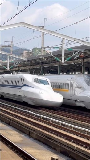 新山口駅を通過するN700S系 #山陽新幹線 #新山口駅 #n700s