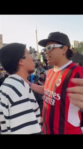 EL ÚLTIMO CYPHER Al final se jugaron los últimos 2 lugares de nuestra fecha 3.T8 entre 10 competidores entre los que se destacaron algunos momentos!. Recuerden, los videos de los Cyphers están disponibles en nuestro canal de YouTube secundario, Fat Cyphers Palooza #FatBattlesPalooza