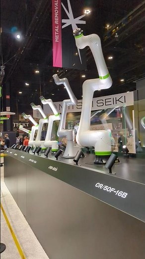 IMTS 2024 FANUC Robotics Demo Synchronized Motion #robots #fanucrobotics #imts