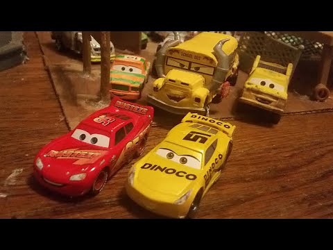 Disney Pixar Cars 3 Rusteze Lightning McQueen (Stock-Car Rusteze #95) Review