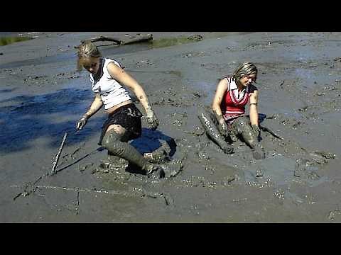 Doubleshot Quicksand 01b HD - Girls STUCK In Mud