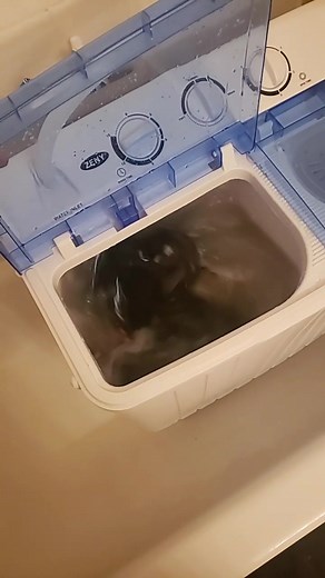 Our shower head is to big for the nozzle so had to gheto rig it. 😂 Its also louder than expected. #washing #onmyway #apartment #notallowed #shhh