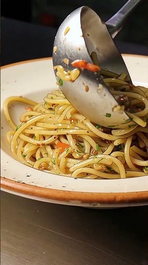This Chef Just Broke the Internet with Noodles | Tryst Café, Neelankarai, Chennai 🍜🔥#chennai #cafe