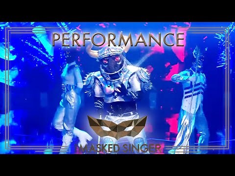 Can't Help Falling In Love With You - Elvis Presley | Der Stier | The Masked Singer | ProSieben