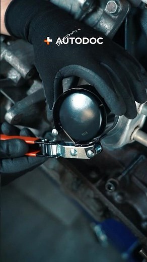 🔧 How an oil filter removal tool works #shorts