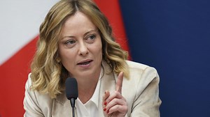 رئيسة وزراء إيطاليا جورجيا ميلوني في زيارة خاطفة لتونس.. ما الهدف وراءها؟