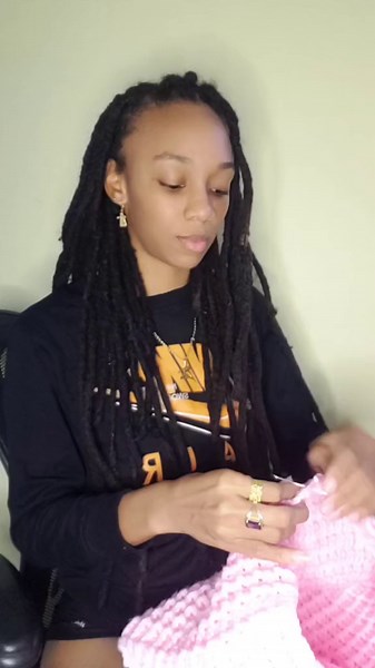 Got the idea from another crochet designer and absolutely had to try it😘🤌🏼 @chemaycrochet #antoniacrochetz#crochet #fyp #foryou #crochetdesign #crochetideas #foryoupage #crochetersoftiktok #crochetdress #trini_tiktoks #fyppppppppppppppppppppppp