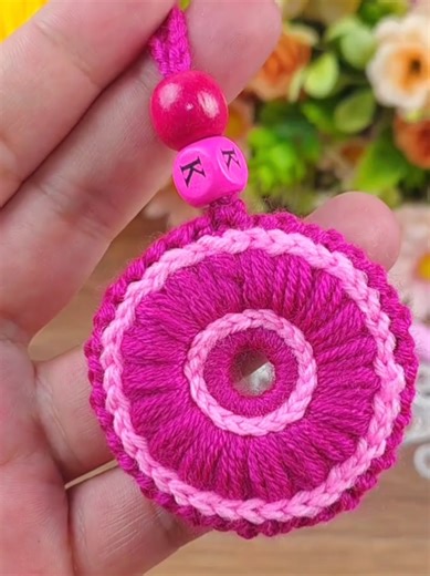 Beautiful Crochet keychain tutorial for beginners 🧶 #crochet #keychain #craft #pattern #DIY