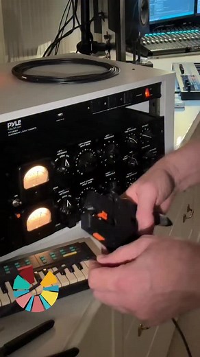 Music theory classes, mixing, audio engineering, synthesis, producing, taught live and fortified by weekly face-to-face meetings, ear training sessions, music breakdowns, and check-in always live at Beat Kitchen. Start your residency today. Attend in real time with screen sharing in a dedicated community located on our discord server. No recordings. Just learning to make your song better. Together. | Beat Kitchen School