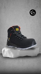 ¡Descubre nuestra nueva bota de seguridad MOD. 470 PLUS! 🥾 - ¡Equipado con casquillo de poliamida y plantilla anti-perforación! - Adecuado para trabajos en fábricas y construcciones. 🏗️🏭 - Te invitamos a conocer más sobre nuestro calzado. ¡No te quedes sin el tuyo! ✨👷‍♀️ - 👉 https://lica.mx/producto/bota-de-seguridad-mod-470-plus/ | LICA team
