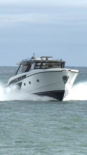 Bluegame yacht in Fort Lauderdale #boats #travels #handsome #fashion #yachting #yacht #shopping #makeup #boatshow #luxuryyachting | Laterza Beata