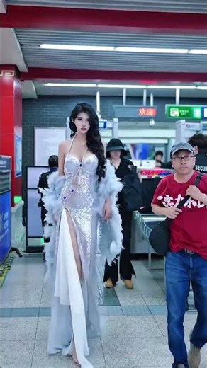 CHINA GIRL STREET FASHION | #shortsfeed #fashiontrends #china #streetfashion #shortvideo