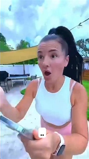 Ladki Ne Coca-Cola Peete Bande Ko Dikhaya Twist! 💥 Last tak dekho!