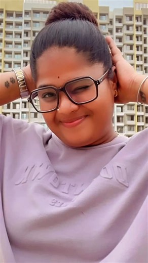 𝐏𝐫𝐢𝐲𝐚𝐧𝐤𝐚 𝐃𝐢𝐯𝐞 𝐒𝐡𝐞𝐭𝐭𝐲 on Instagram: "Navin popat ha lagla mithoo mithoo bolyala♥️🦜 . . . . #navinpopat #viral #trending #viralreels #trendingaudio #trendingreels #explore #exploremore #explorepage #creator #content #instago #instagood #instagram #instafashion #instafollow #follow4folow #likeforlikes #mashupsong #reelskarofeelkaro #reelsitfeelit #reels #reelsofinstagram #bluebird__13"