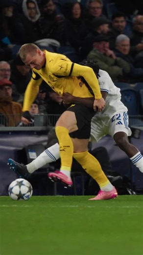 Borussia Dortmund (BVB) on Instagram: "Wdym that’s a foul?"