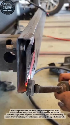 Car Frame Straightening Process | Professional Auto Body Repair#mechanic #shorts