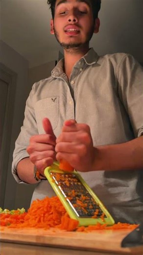 I had to make chicken spring rolls for Iftaar and honestly I love them and This is my family recipe