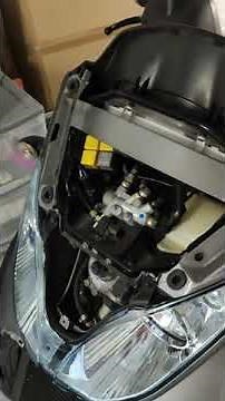 Piaggio Mp3 Roll Lock bloqué 1