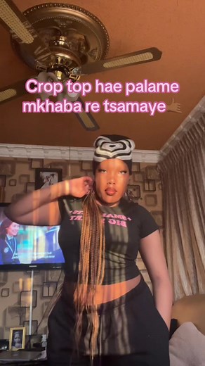 Crop Tops: Style Tips and Trends