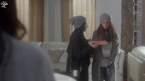 7.5M views | لما صحبتك تبقى زعلانة منك وتبقى عارفة إن حاجة واحدة بس اللي هتصالحها .. الأكل 藍 | العهد - El Ahd | Facebook