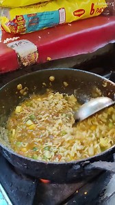 439K views · 296 shares | MS DHONI Maggi At Maggi Point Shyam Square, Pandri, Raipur With @Karan Dua | Dil Se Foodie | Facebook