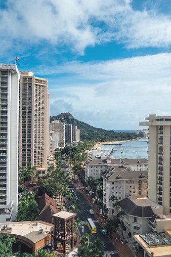 2.9K views · 166 reactions | Live summer to the fullest at OUTRIGGER Waikiki Beachcomber Hotel. #ComeBeHere and save up to 25% off when you book now. | OUTRIGGER Waikiki Beachcomber Hotel | Facebook